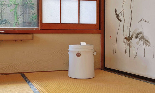 弱、中、強の加湿モードとタイマー機能を備えているから和室でも使いやすい「クリーンポット」。