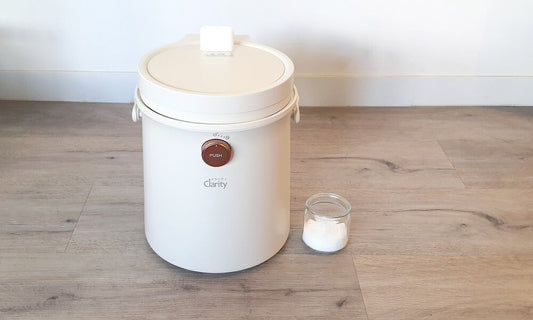 クラリティの「クリーンポット」はお手入れモードで運転する際に、クエン酸を入れるだけで水垢を落とせます。特別なお手入れは不要!